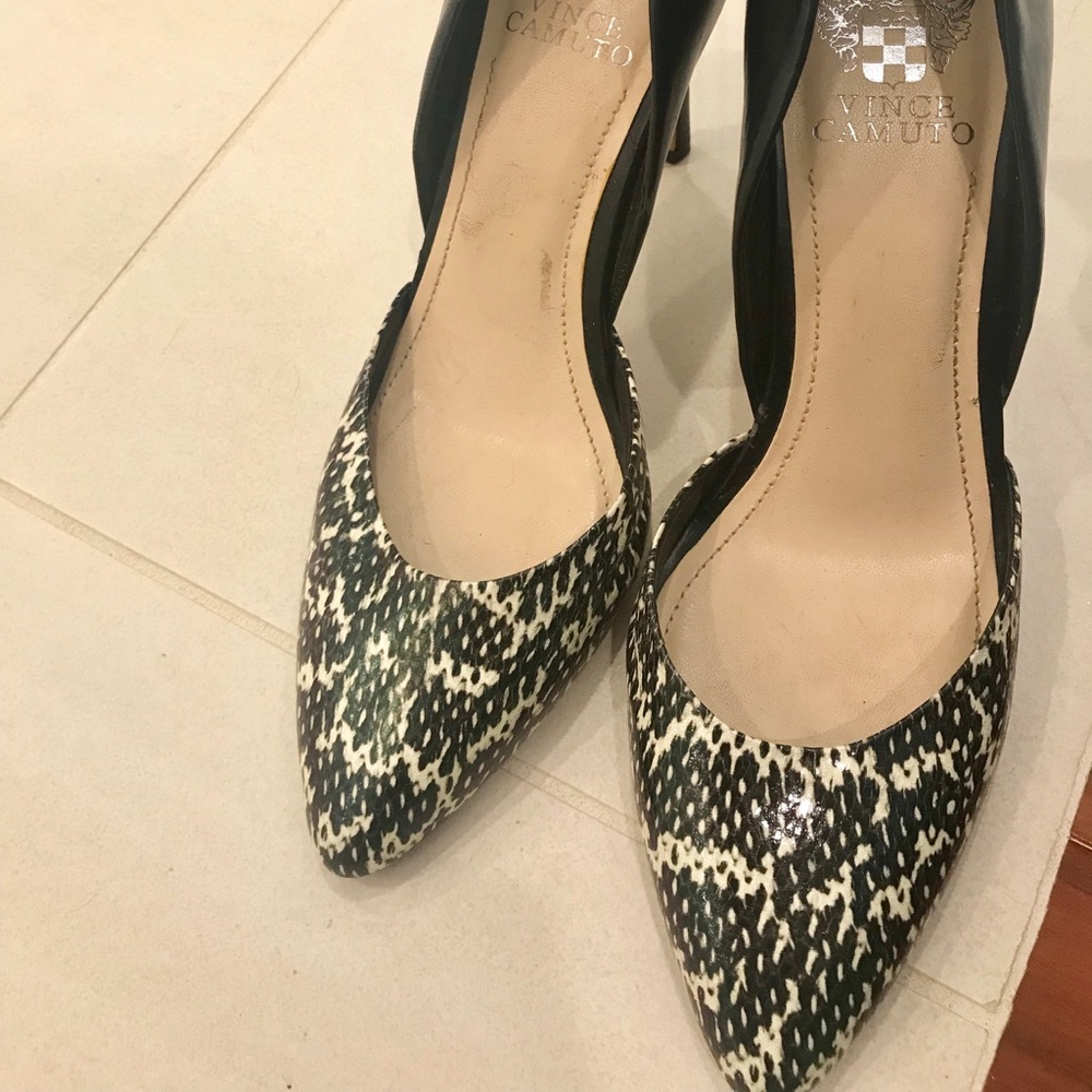 Vince Camuto Black Cream Heel